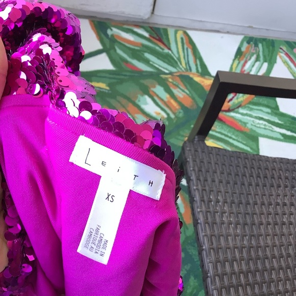 Leith Pink Sequin One-Shoulder Dress NWT - Picture 7 of 9